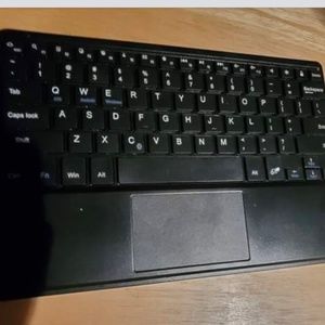 Bluetooth keyboard